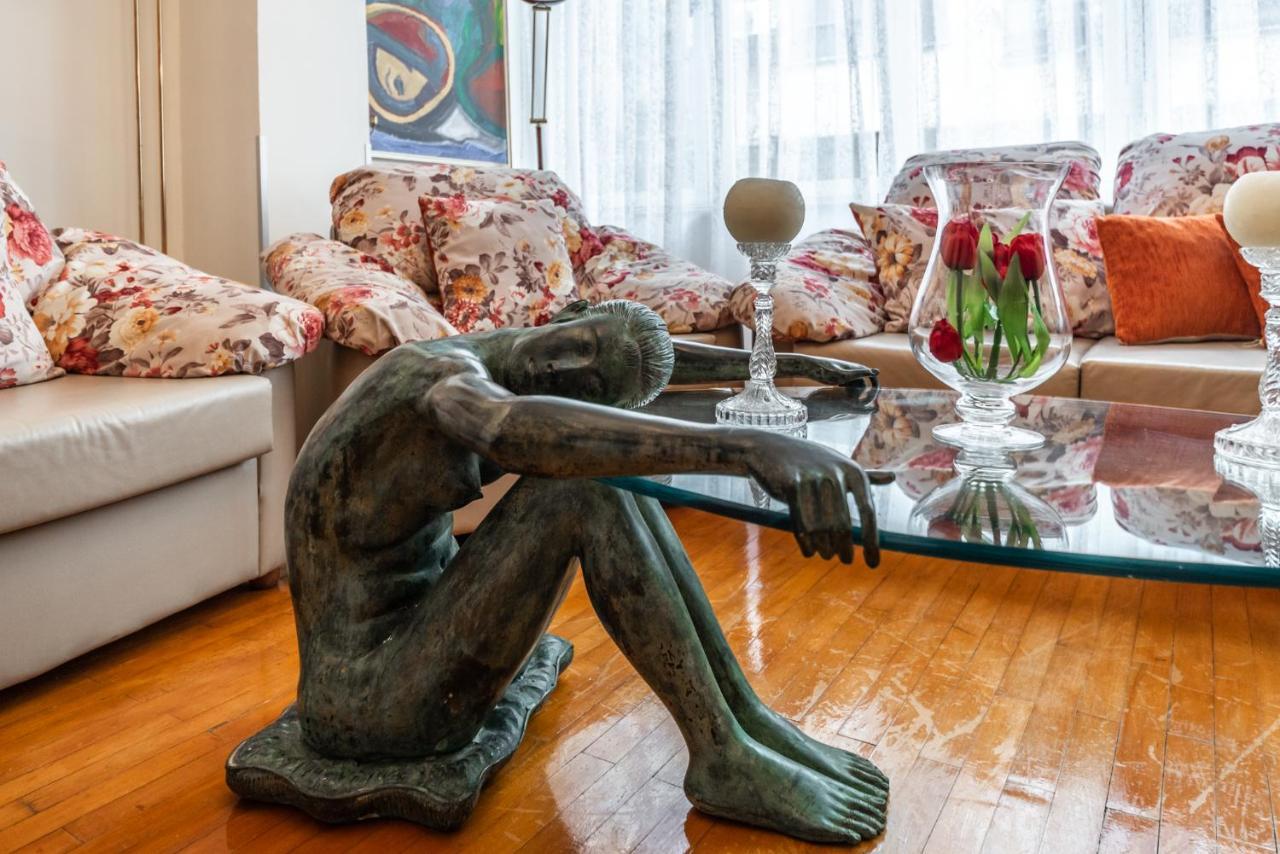 Vintage And Warm 2Br Apartament In Tirana Exteriör bild